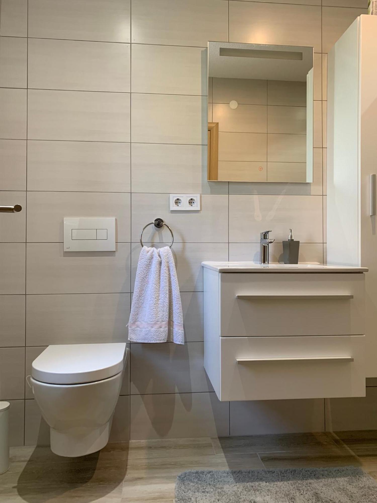 Apartman Potok リヴノ エクステリア 写真